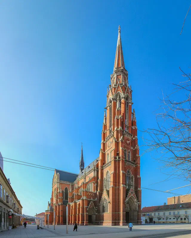 De Sint-Petrus-en-Pauluskerk in Osijek