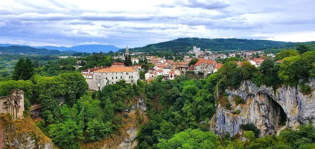 Header afbeelding van Pazin in Kroatië